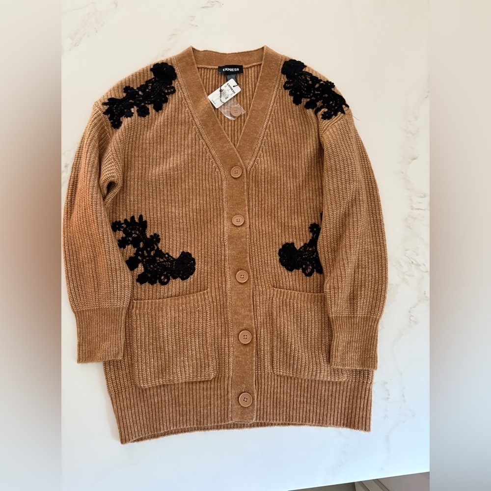 NWT Women’s Express Butterscotch Black Embroidered Accents Button Up Cardigan XS - Picture 6 of 12